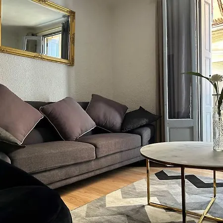 Spacieux Et Cosy Centre Historique Le Castillet Apartment *